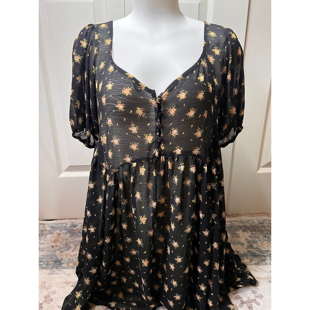 Urban Outfitters Sheer Babydoll Y2K Top Black Floral Size Small